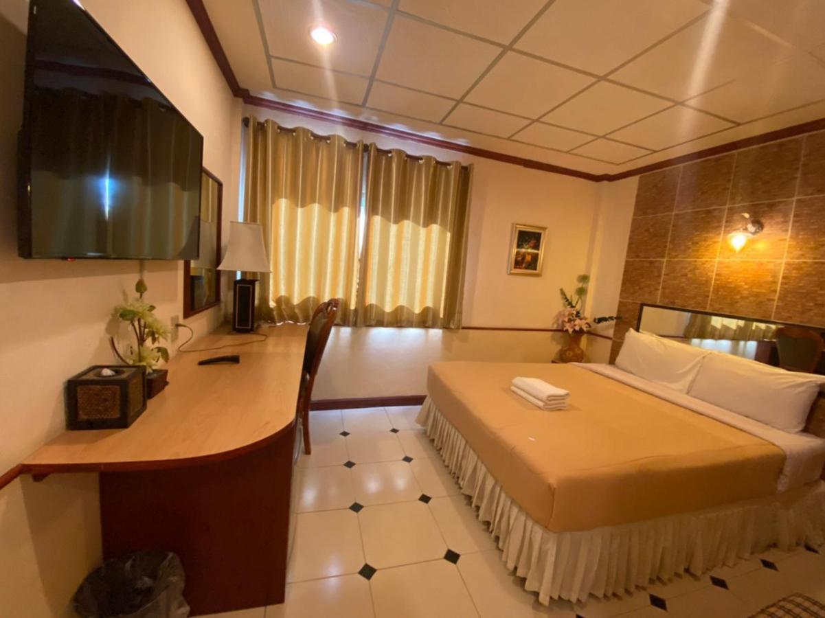 Honey House 2 Hostel Bangkok Ngoại thất bức ảnh